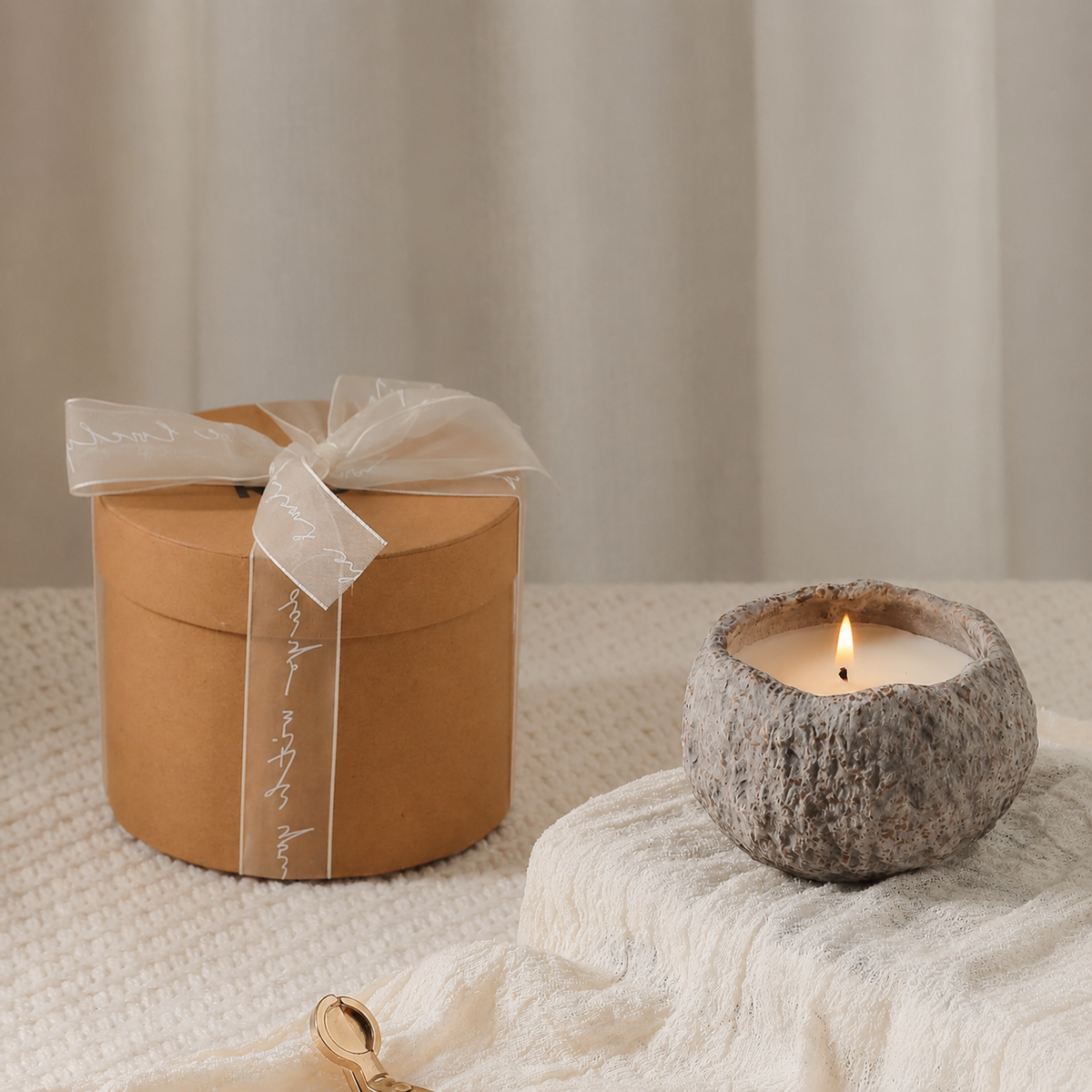 Meteorite Scented Candle Gift Set – Velvet Rose & Oud, Sea Breeze, Autumn Pear & Freesia, Ancient Sandalwood