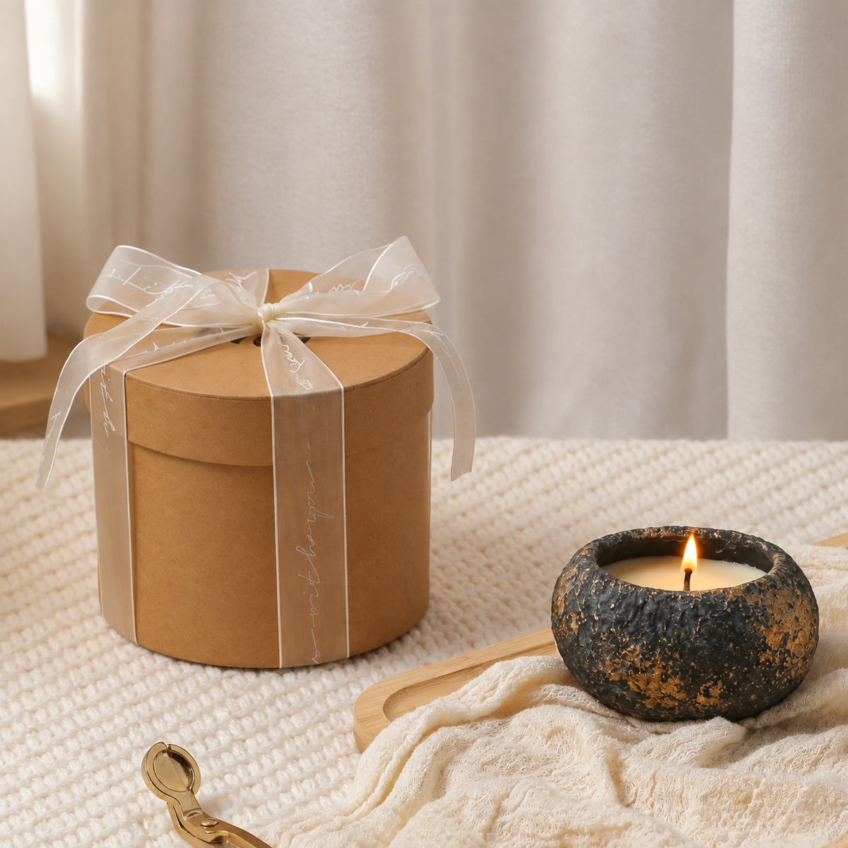 Meteorite Scented Candle Gift Set – Velvet Rose & Oud, Sea Breeze, Autumn Pear & Freesia, Ancient Sandalwood